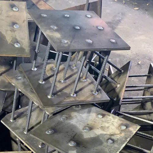 在确定平顶山预埋件位置时，需要考虑以下几点